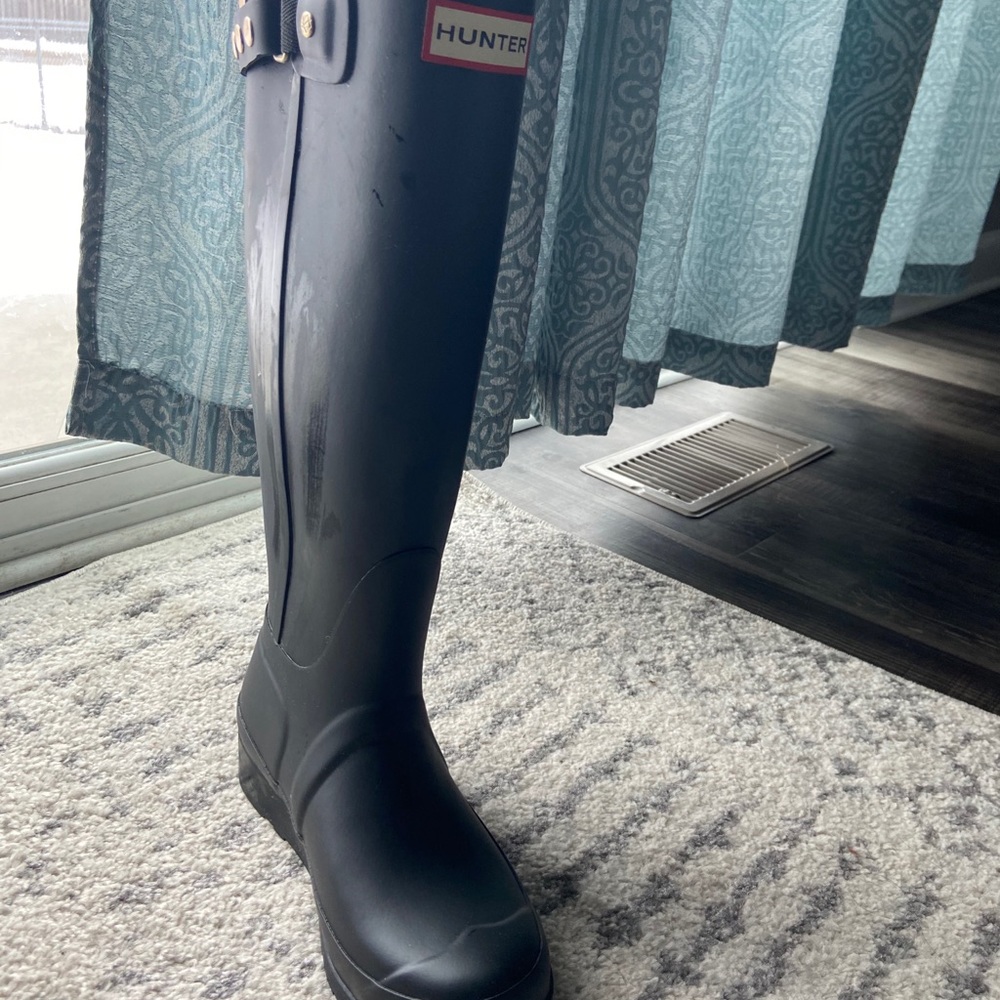 Hunter Boots - Picture 2 of 10